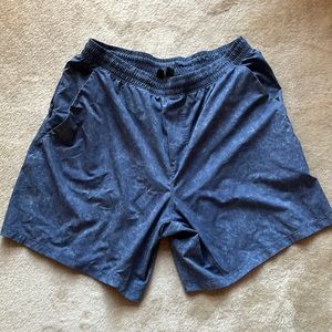 Men’s Lululemon XL Shorts in blue - no liner.